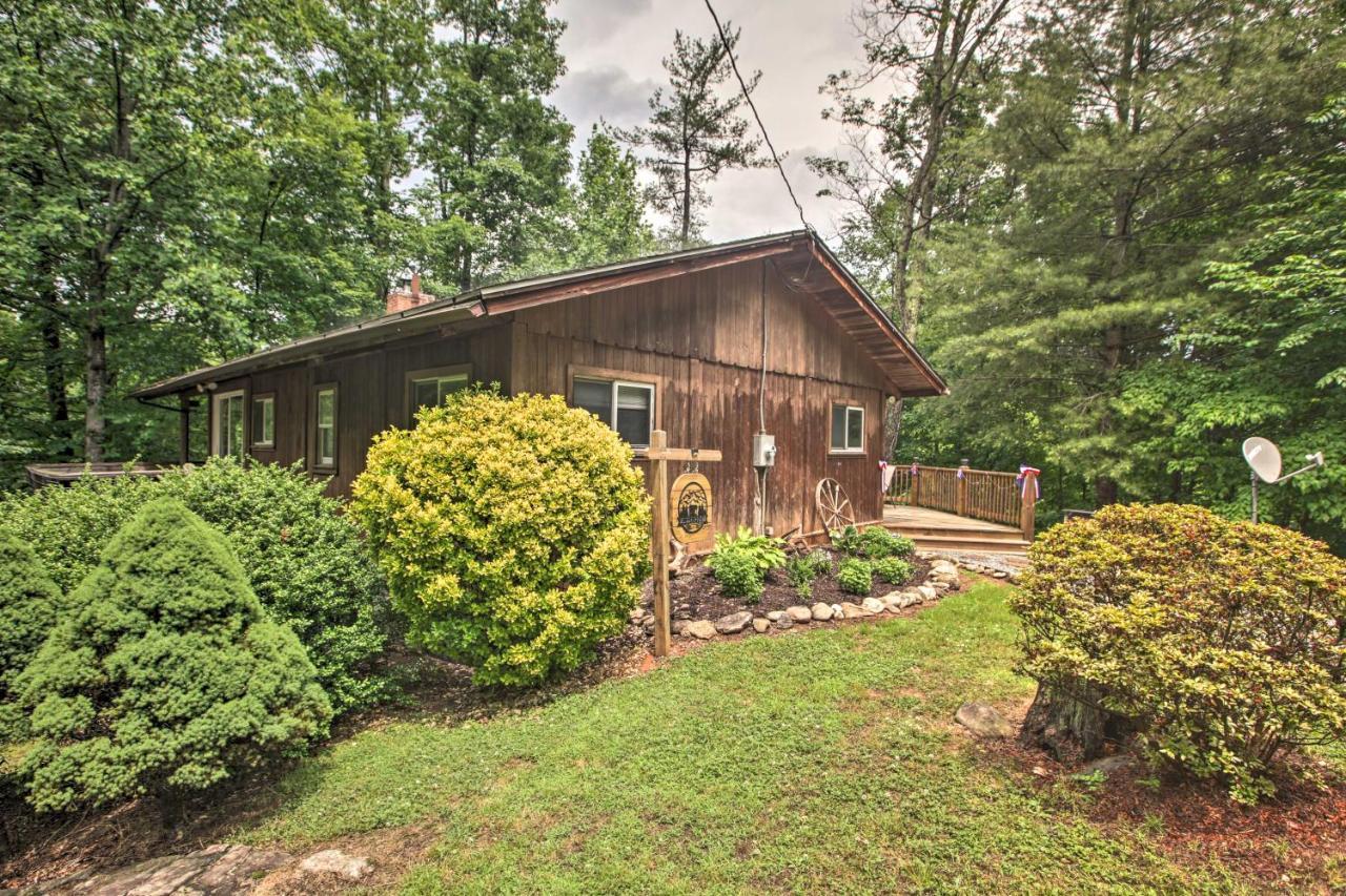 Secluded Stanardsville Cabin With 10 Acres And Hot Tub Екстер'єр фото