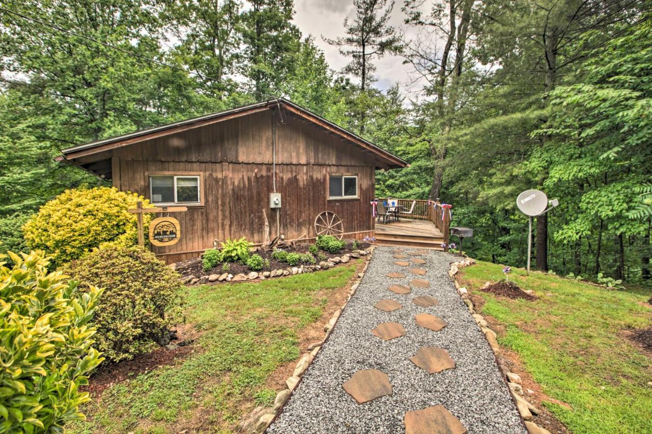 Secluded Stanardsville Cabin With 10 Acres And Hot Tub Екстер'єр фото