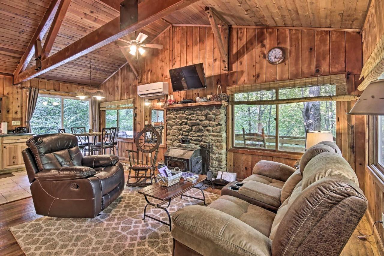 Secluded Stanardsville Cabin With 10 Acres And Hot Tub Екстер'єр фото