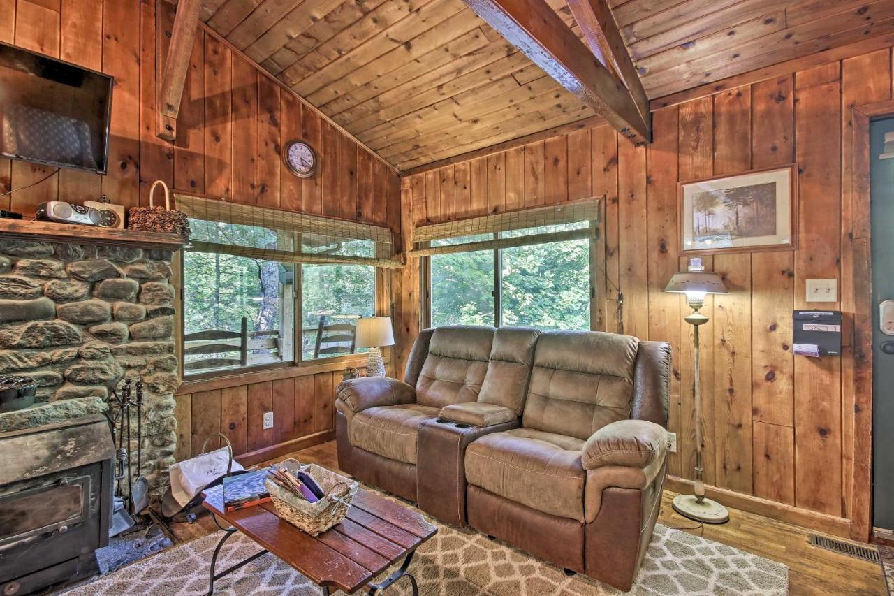 Secluded Stanardsville Cabin With 10 Acres And Hot Tub Екстер'єр фото